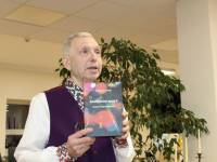 Творческий вечер поэта Анатолия Галлера прошел с аншлагом