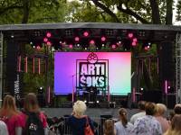 Nāciet izbaudīt mūziku festivālā "Artišoks"